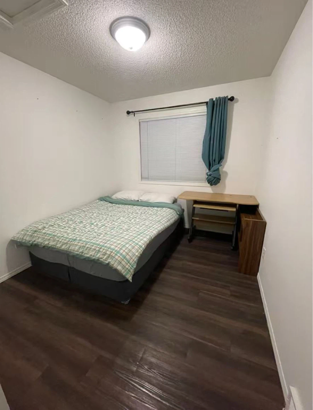 Private bedroom x 2 for rent - photo 2
