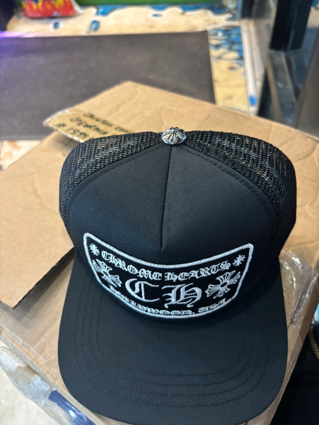 Chrome Hearts Trucker Hat Black Hollywood USA - photo 2