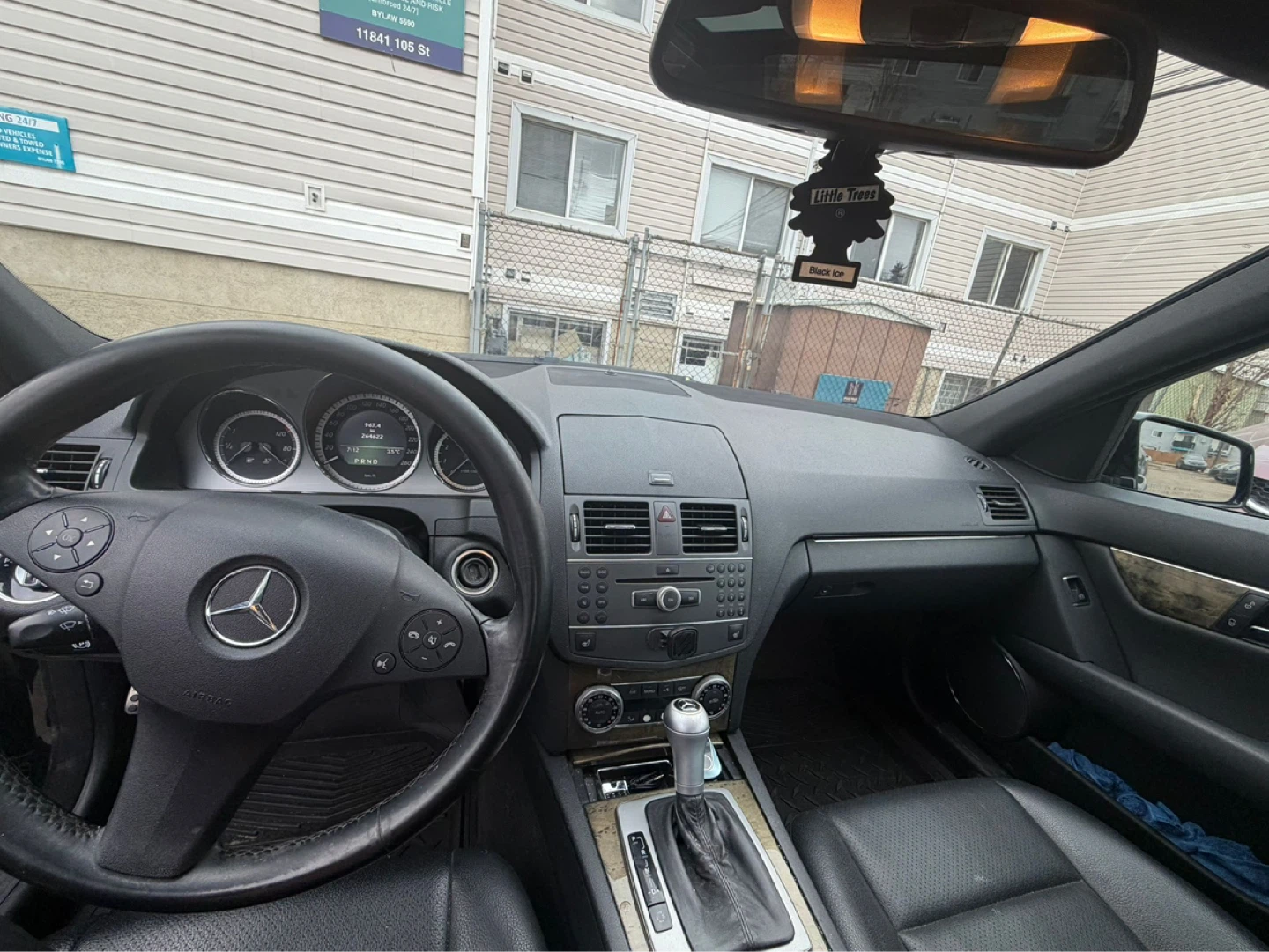 Black Mercedes-Benz C-Class Sedan - photo 5