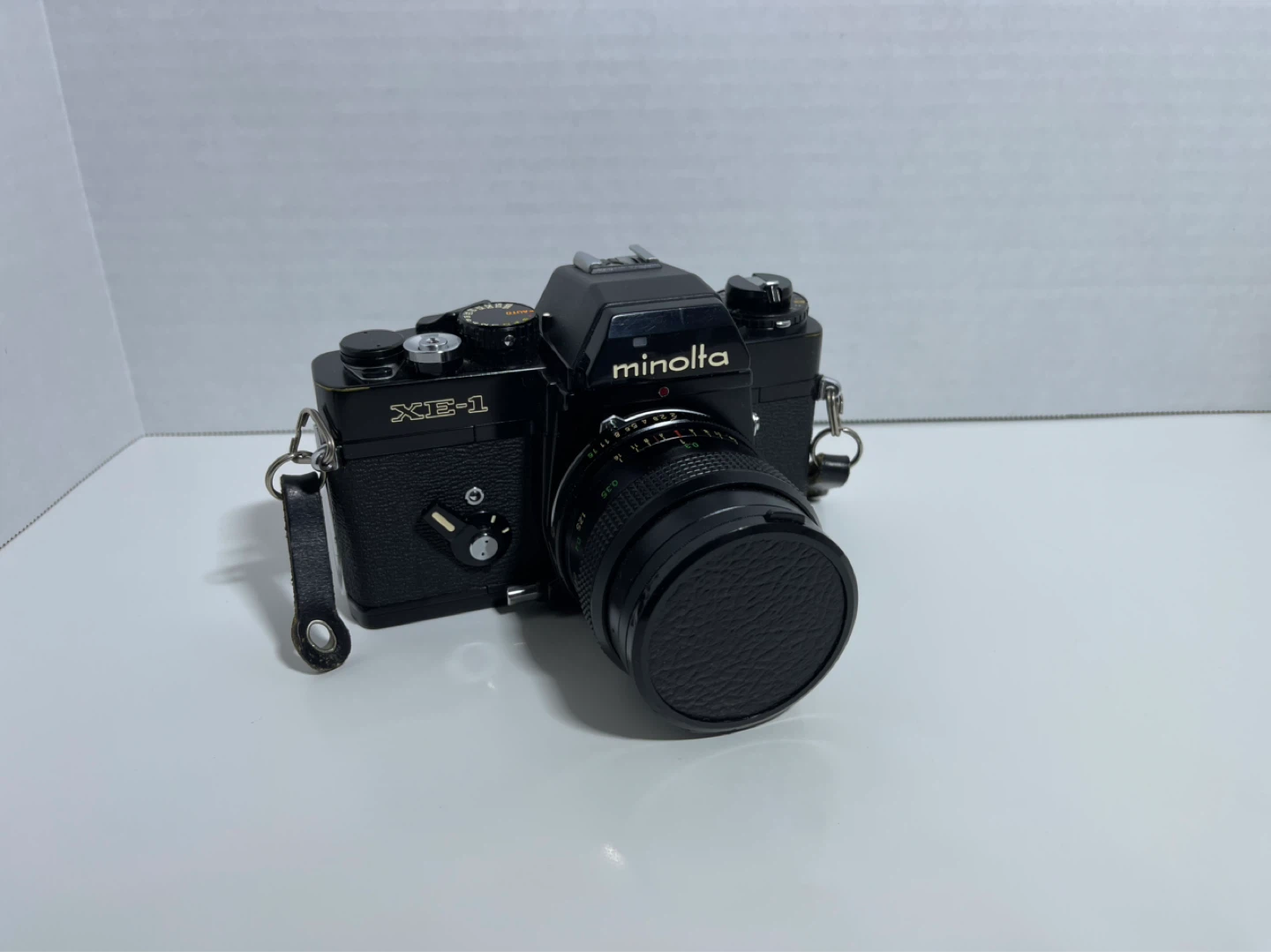 Minolta XE-1 35mm SLR Camera - photo 5