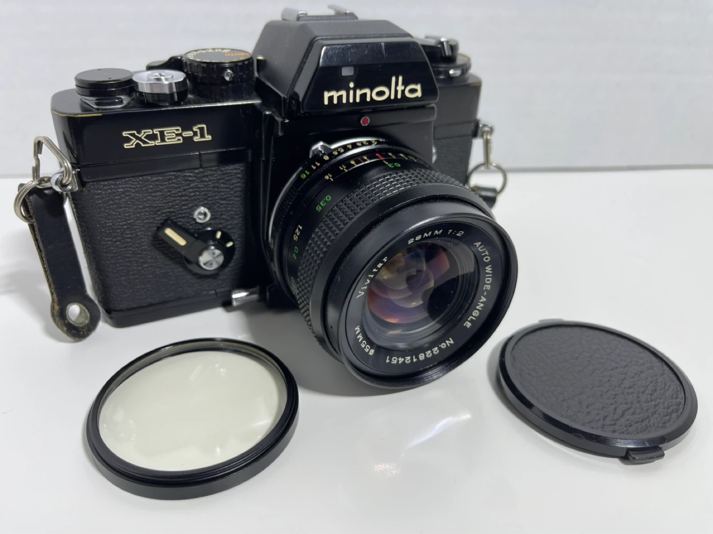 Minolta XE-1 35mm SLR Camera - photo 3