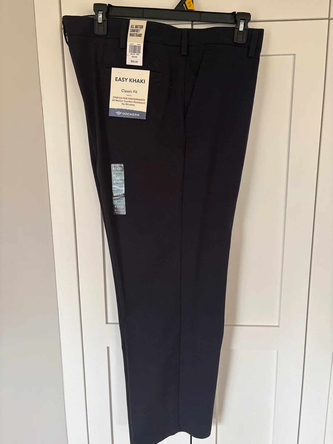 Men’s khaki pants