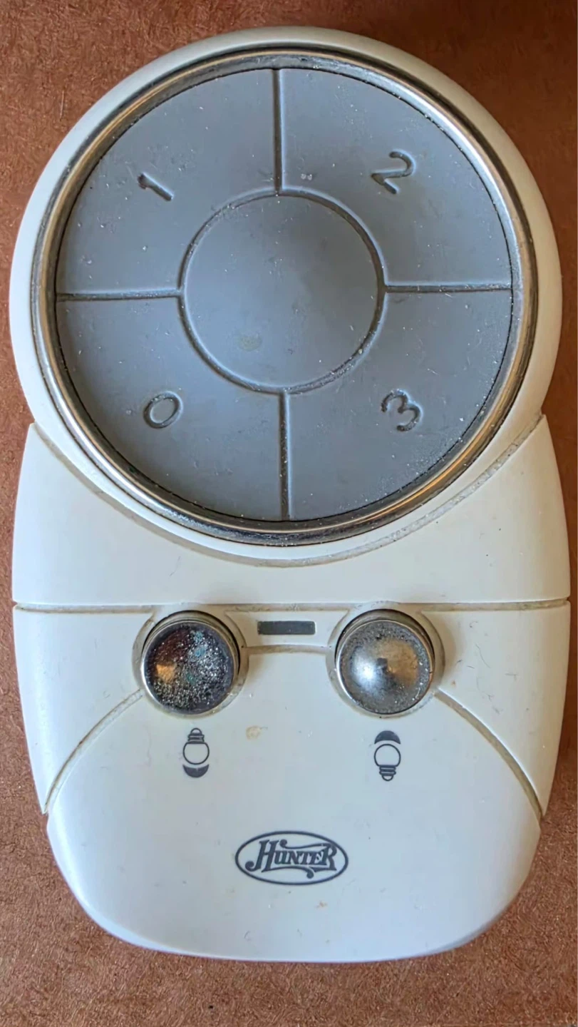 Hunter Ceiling Fan with Remote - photo 4