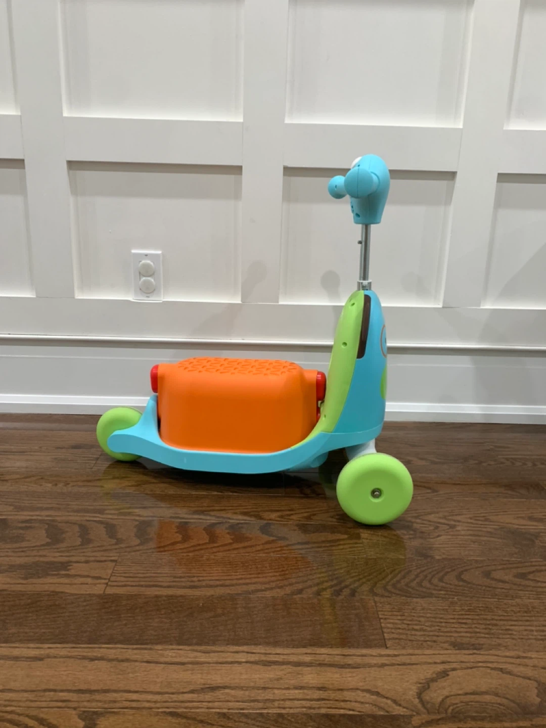 🌱 Skip Hop 3 way scooter (walker, sit/scoot, stand/scoot) - photo 3