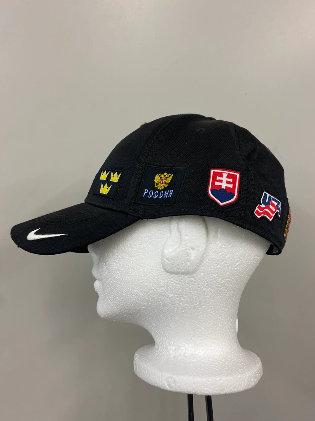 2010 World Junior Championship Saskatchewan Baseball Cap - photo 2