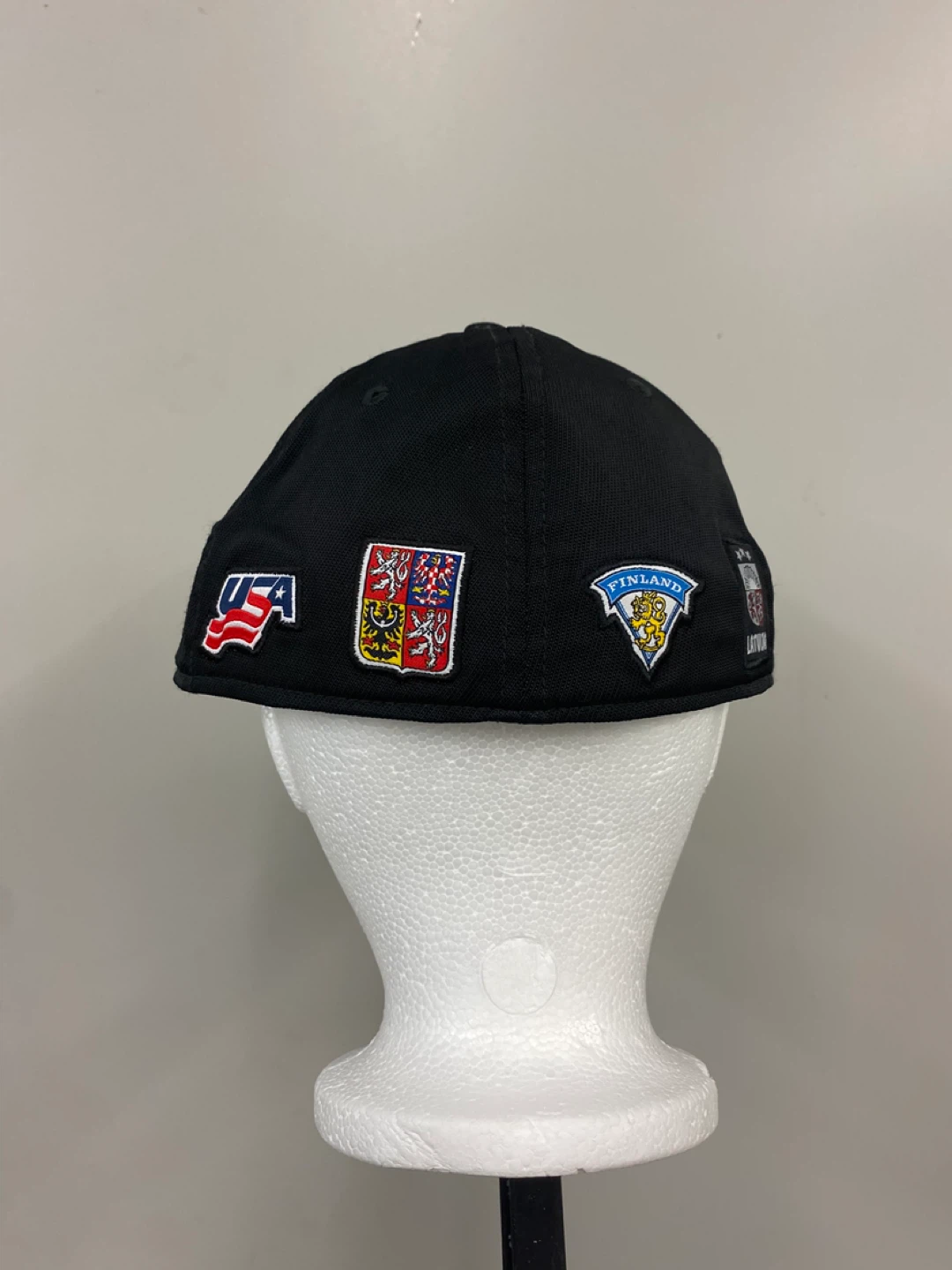 2010 World Junior Championship Saskatchewan Baseball Cap - photo 3