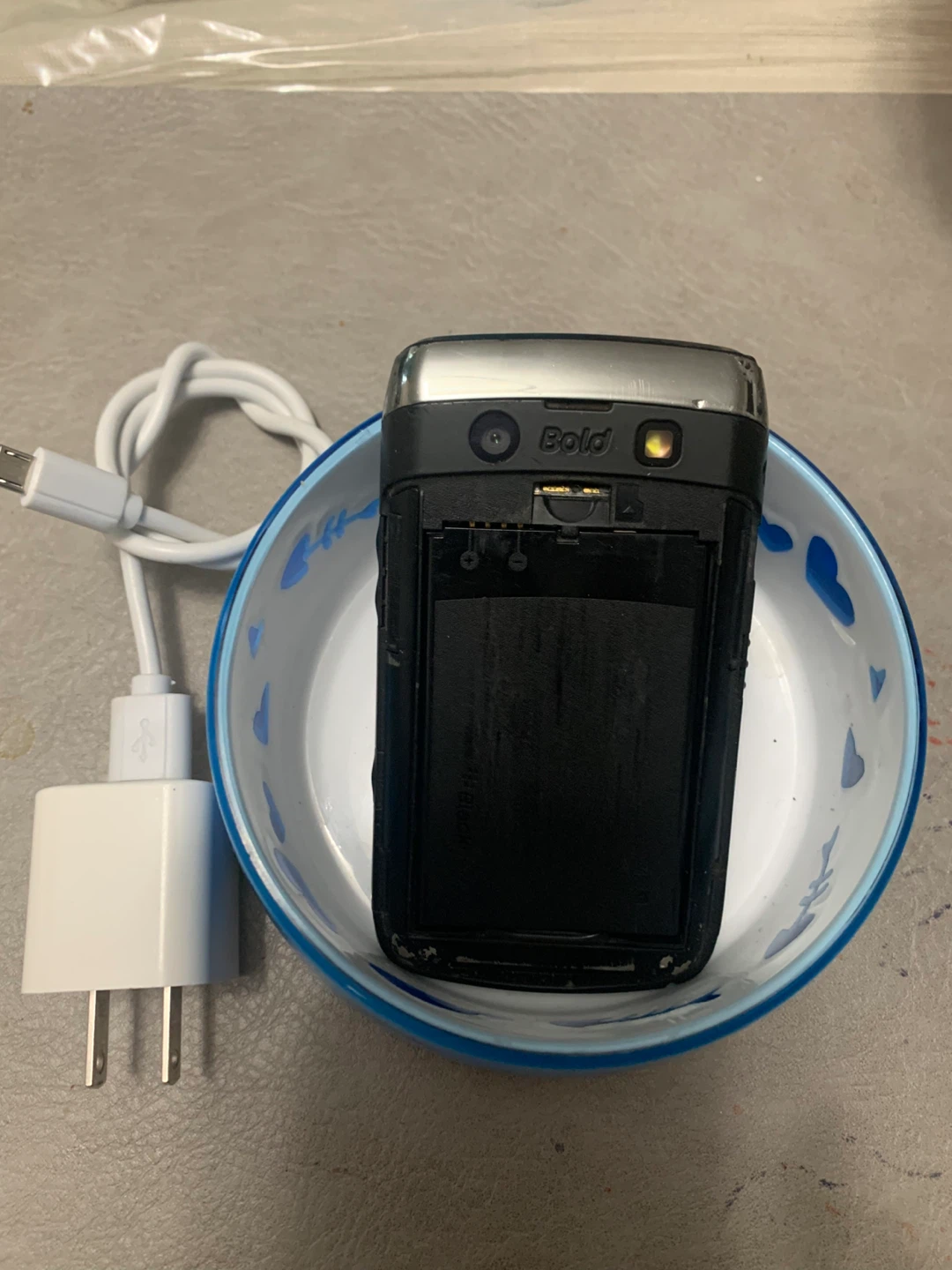 BlackBerry Bold 9700 - photo 3