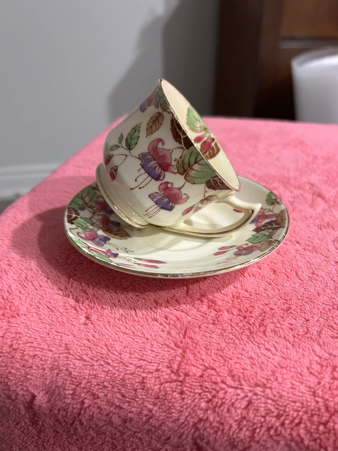 Royal Chelsea Willow Hall Teacup and Saucer Set