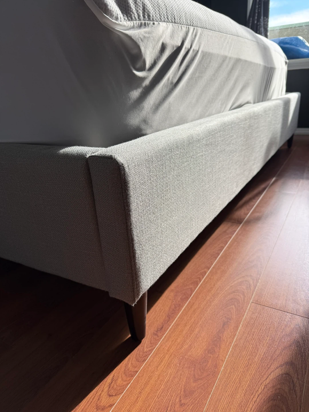 King bed frame - photo 5