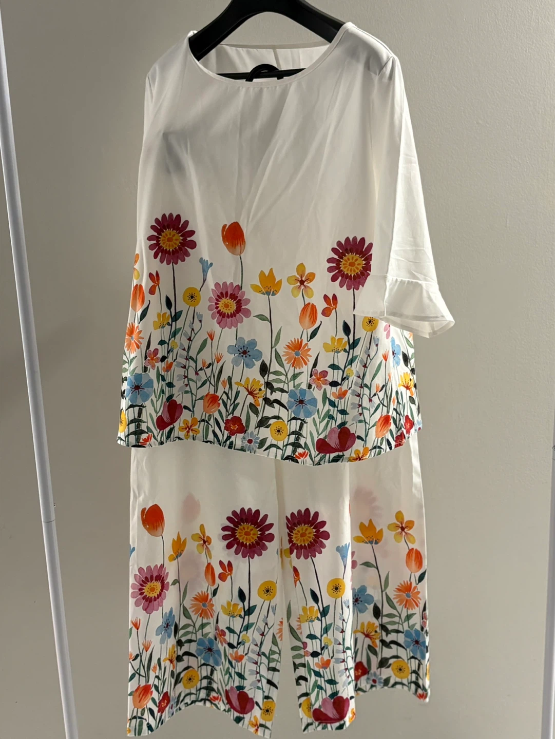Ensemble haut et pantalon à fleurs - photo 5