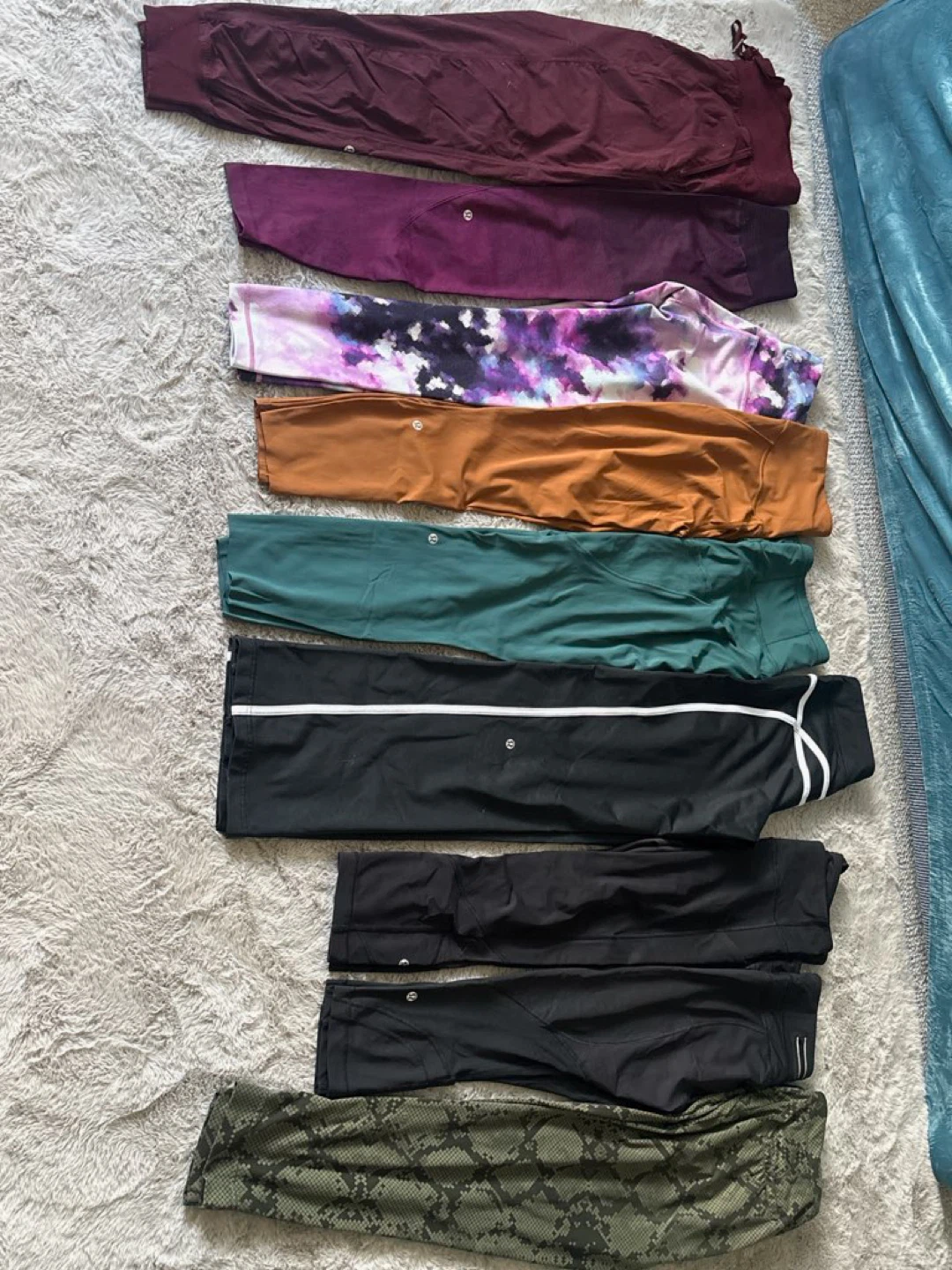 9Lululemon Leggings Bundle - Assorted Colours & Patterns