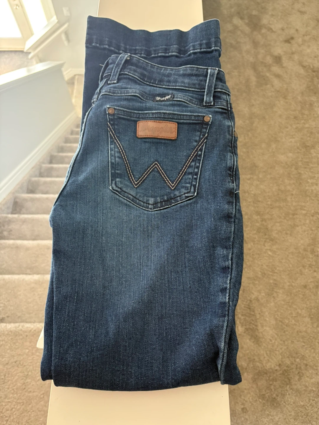 Wrangler & Lululemon Pants Bundle - photo 4