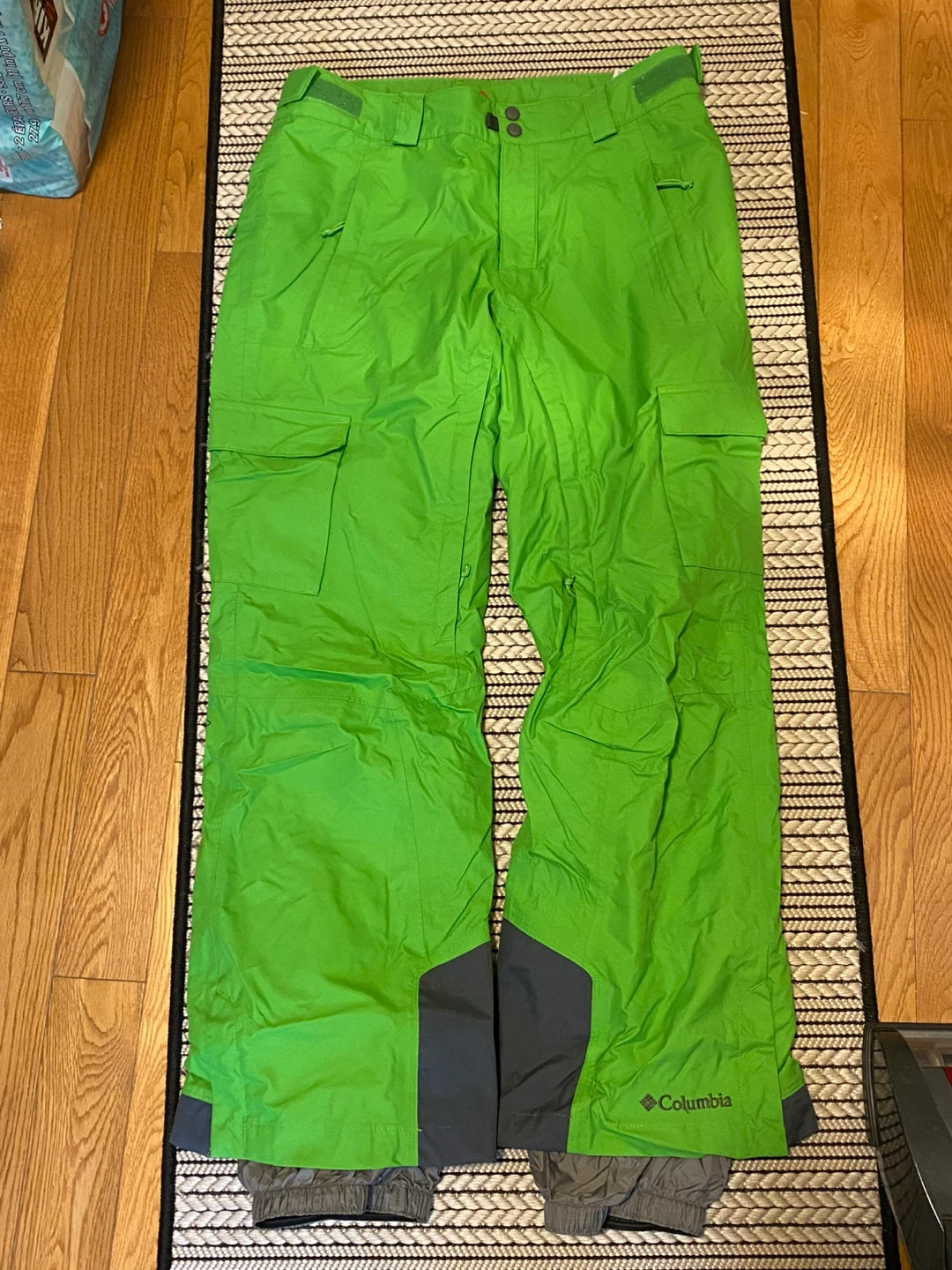 Women’s Columbia Ski Pants size M