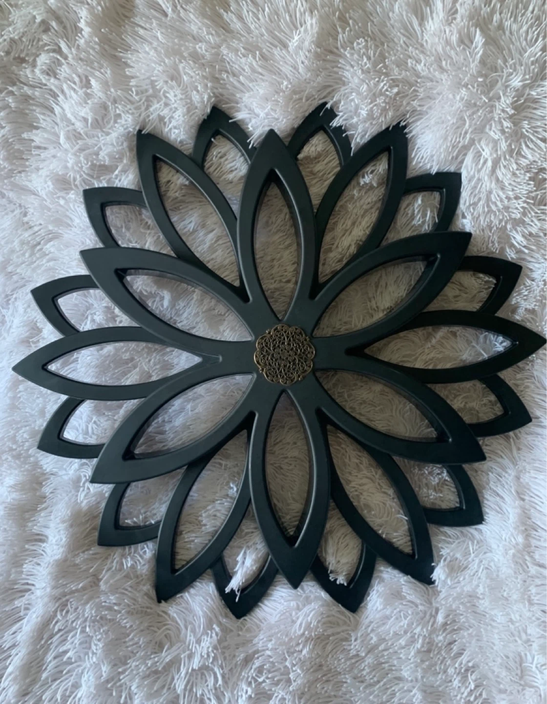 Floral Wall Decor, in black