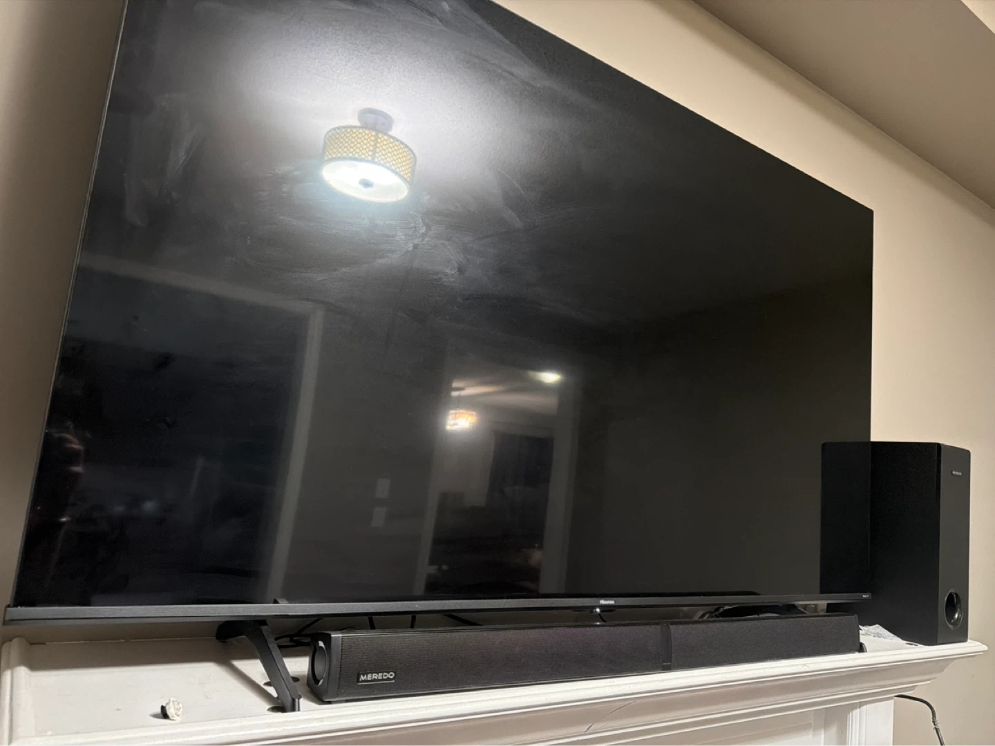 Hisense 65" Smart TV with Soundbar - photo 2