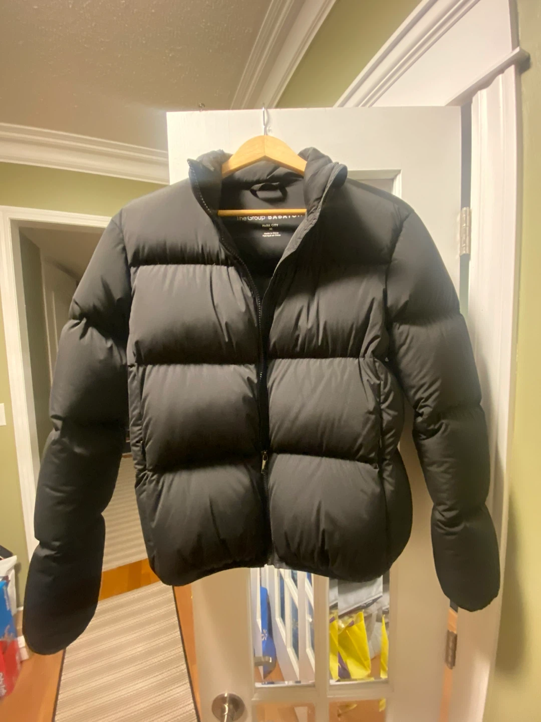 The Group Babaton Park City Puffer Jacket XS