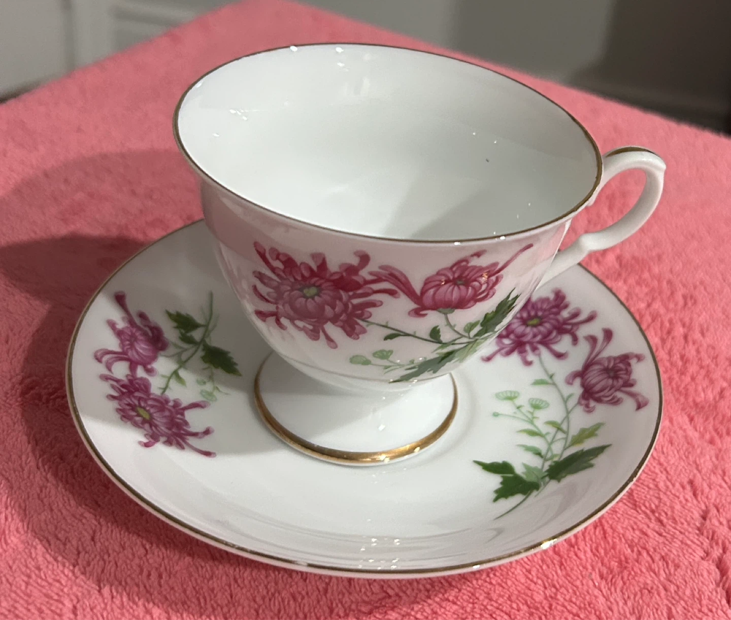 Vintage Footed Teacup and Saucer Set - Pink Chrysanthemum Floral