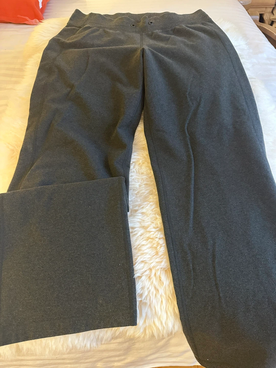Lululemon Grey Fleece Lined Lounge Pants - photo 5