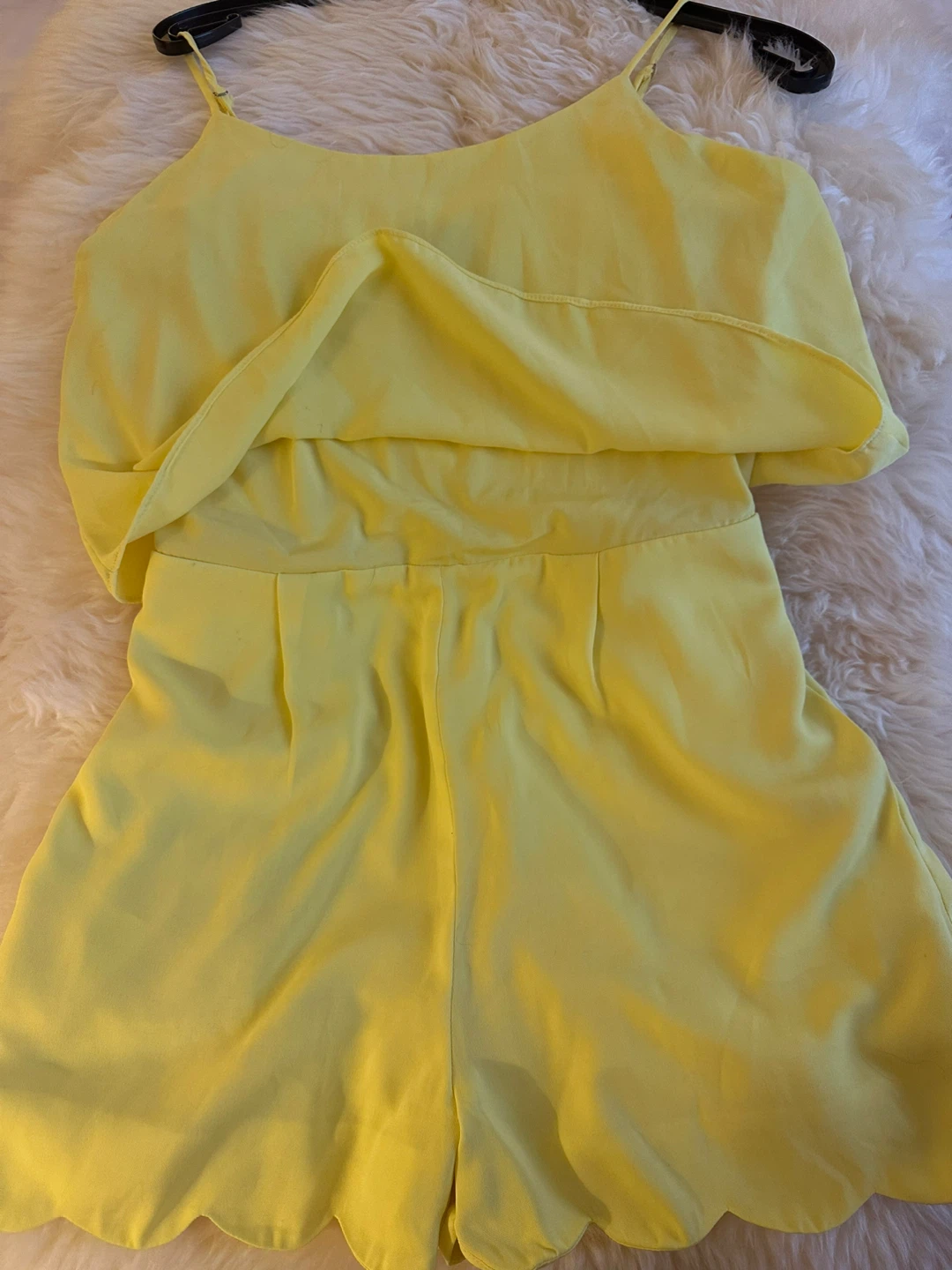 Yellow Scalloped Hem Romper - photo 5