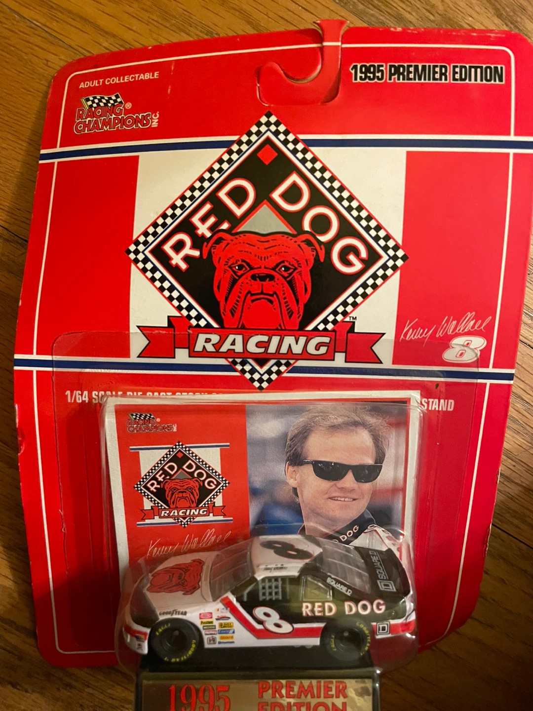 1995 Racing Champions Red Dog Kenny Wallace #8 Diecast Car - photo 3