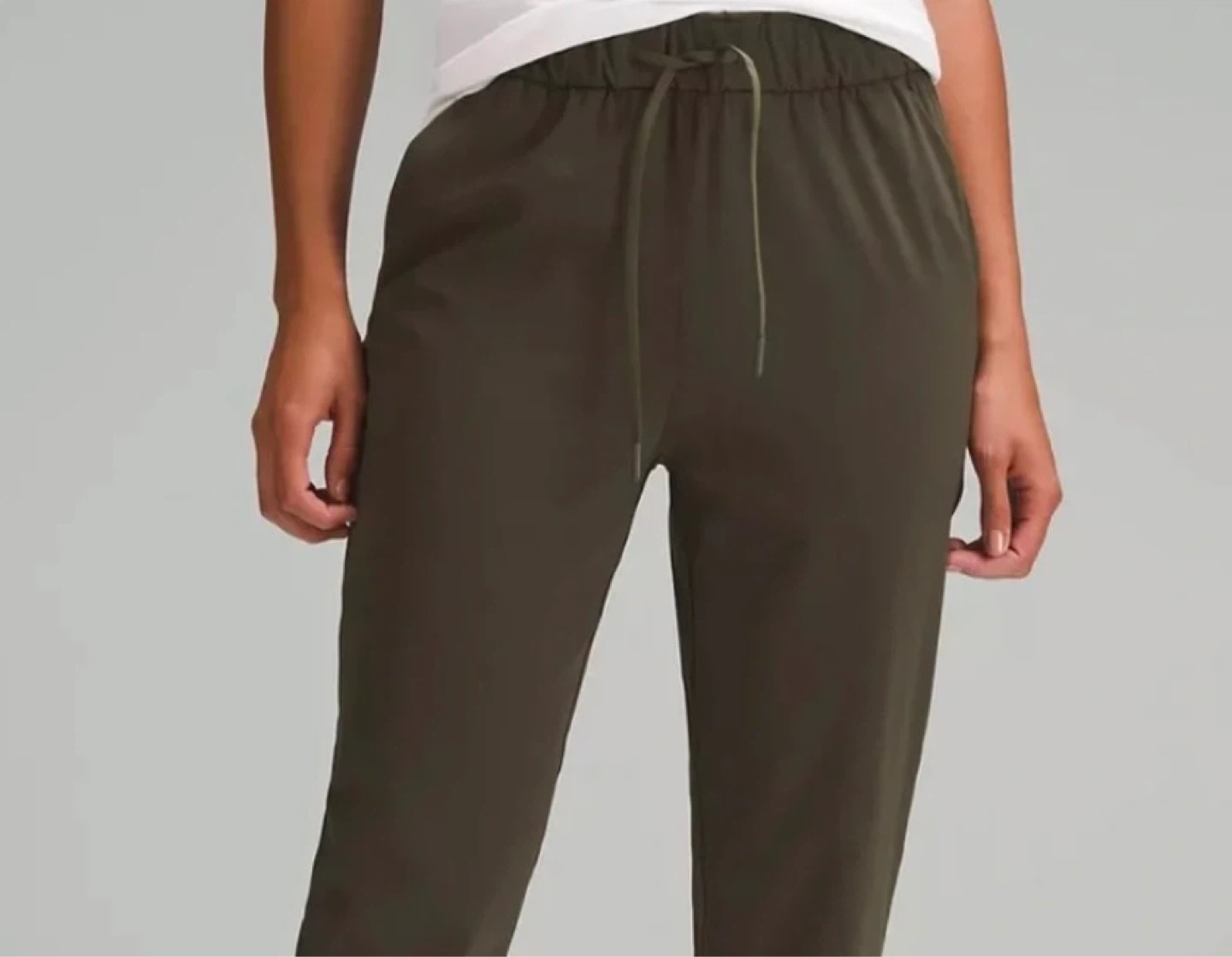 Lululemon Jogger Pants - Olive Green - size 4