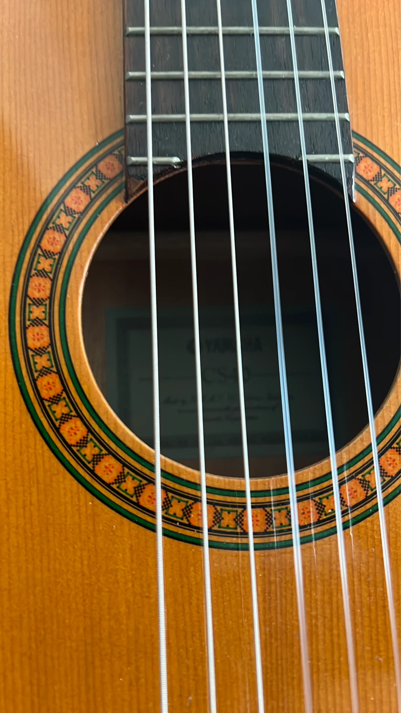 Yamaha Classical Guitar CS40 - photo 3