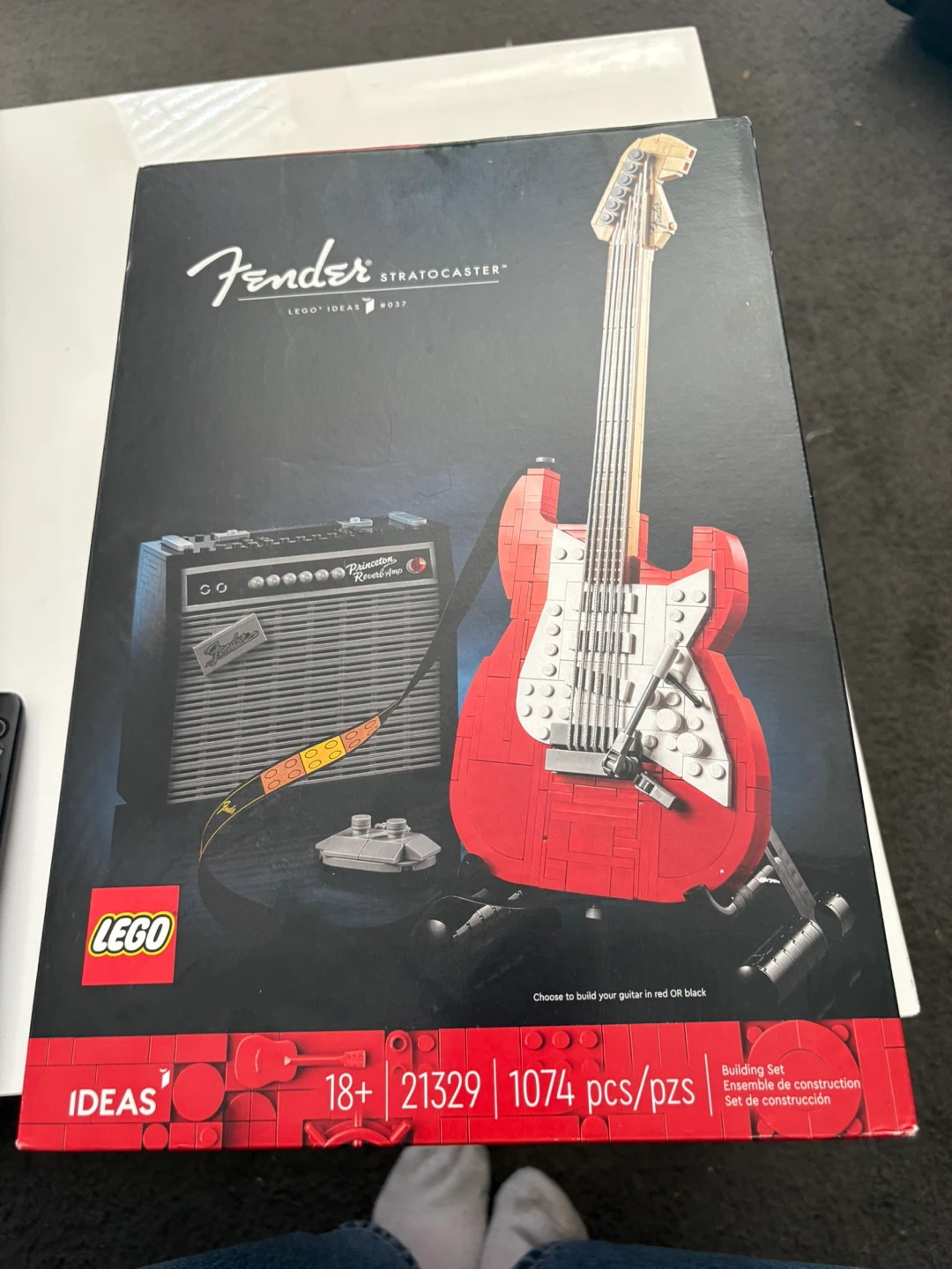 LEGO Ideas Fender Stratocaster 1074 pcs Set
