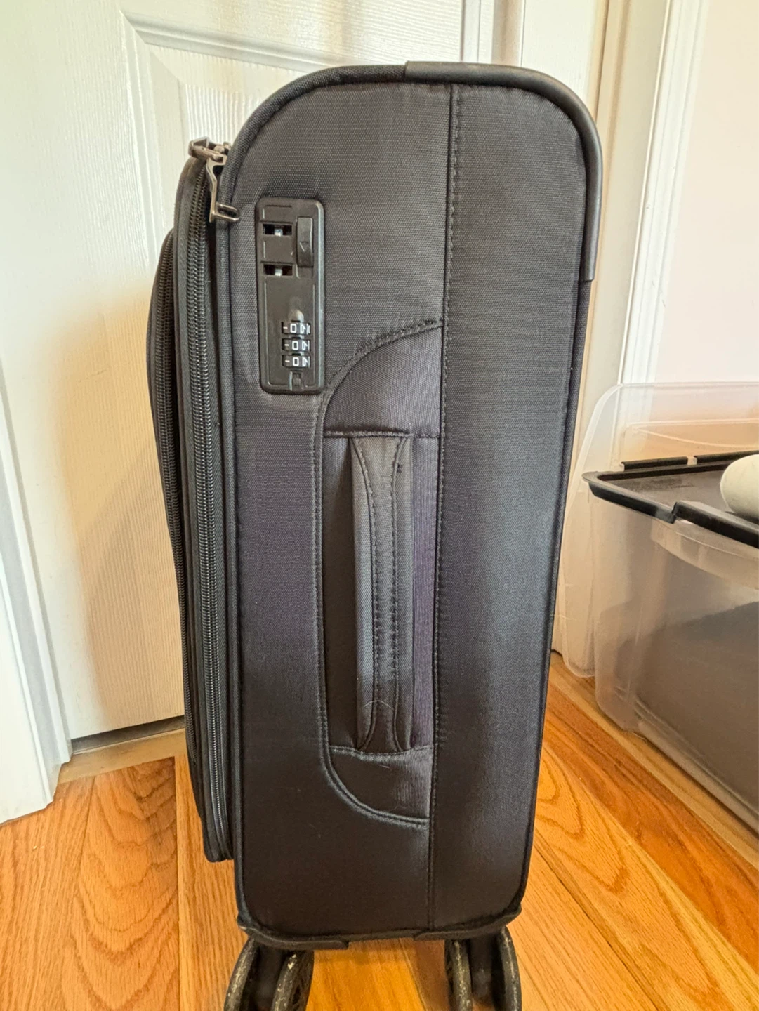Black BAGGIO Travel Suitcase with Wheels - photo 5
