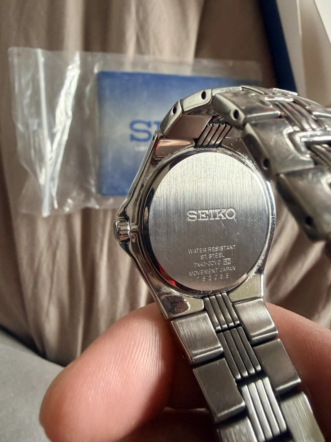Seiko Stainless Steel Watch with Original Box and Papers - photo 4