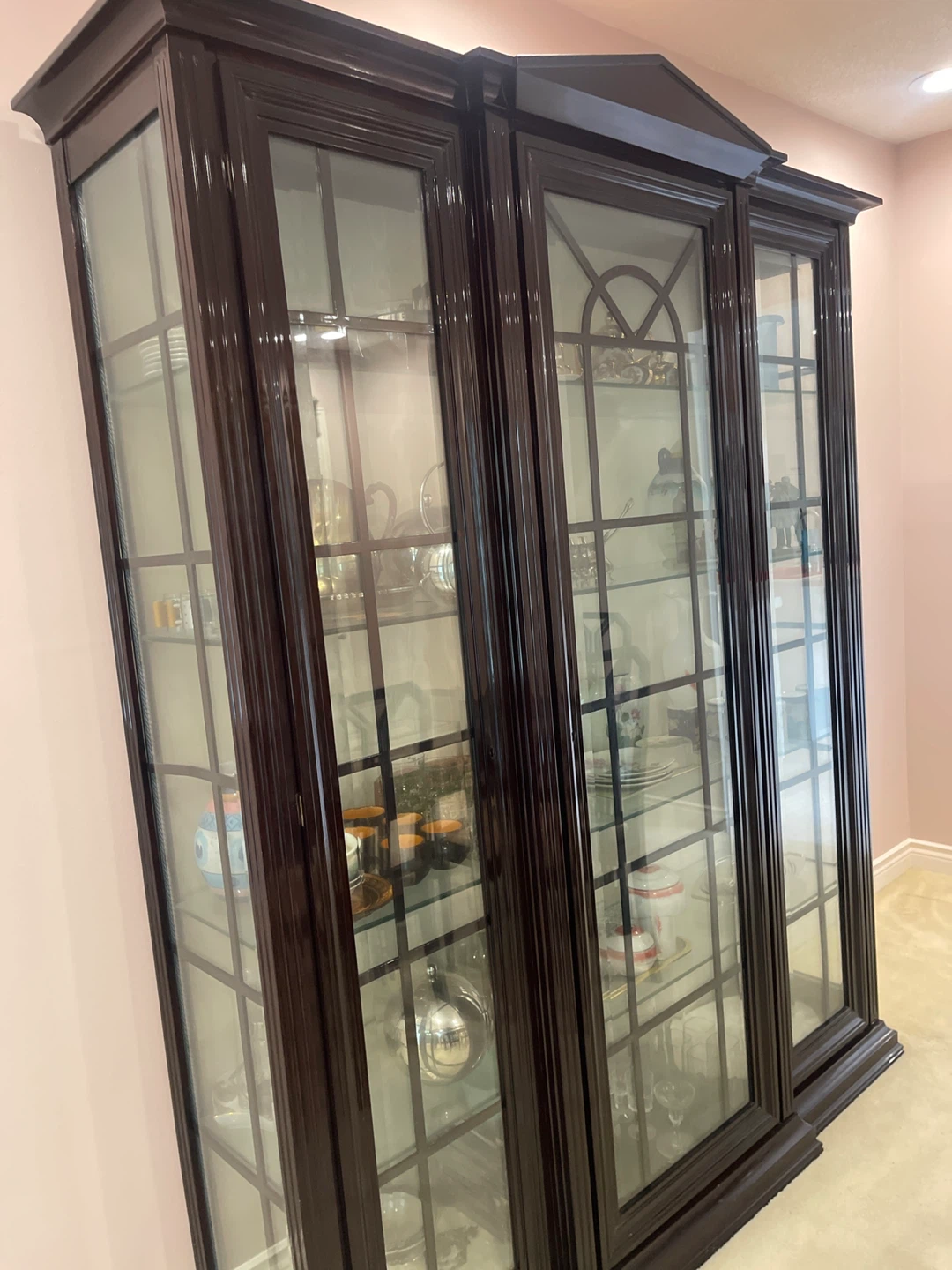 Dark Wood mahogany China Cabinet with Glass Doors