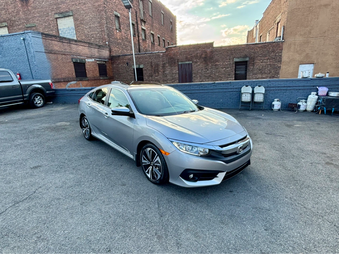 2018 Honda Civic EX-T 97K Miles ✅✅ - photo 3