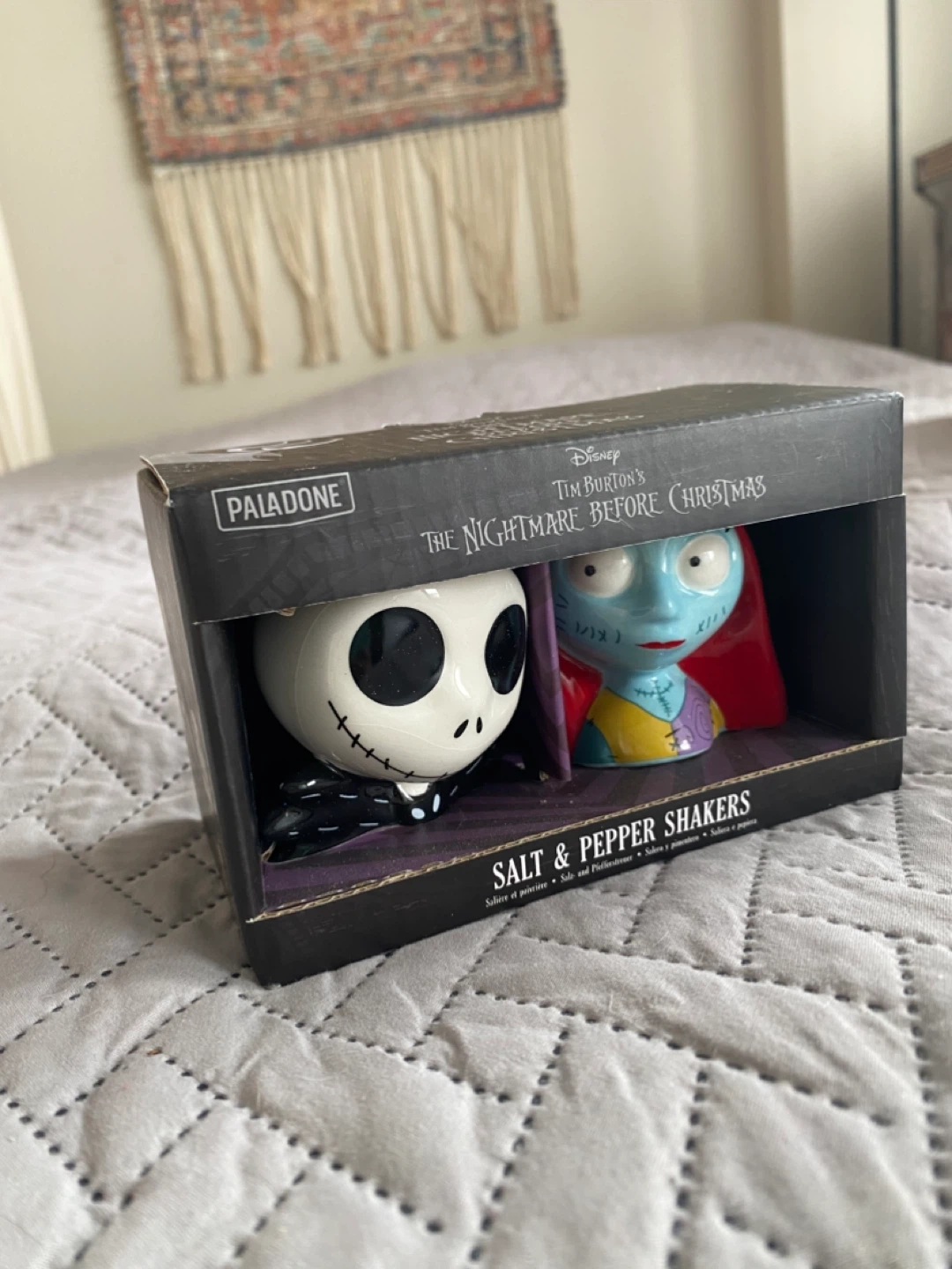 BNIB Nightmare Before Christmas salt and pepper shakers - photo 4