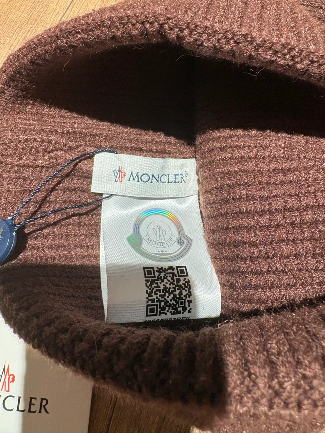 Moncler Beanies Hats - photo 5