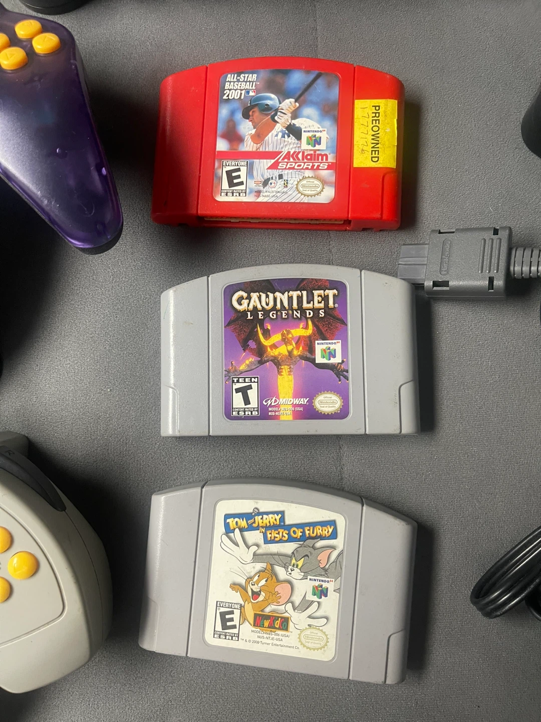 Nintendo 64 Console with Games and Controllers - photo 2