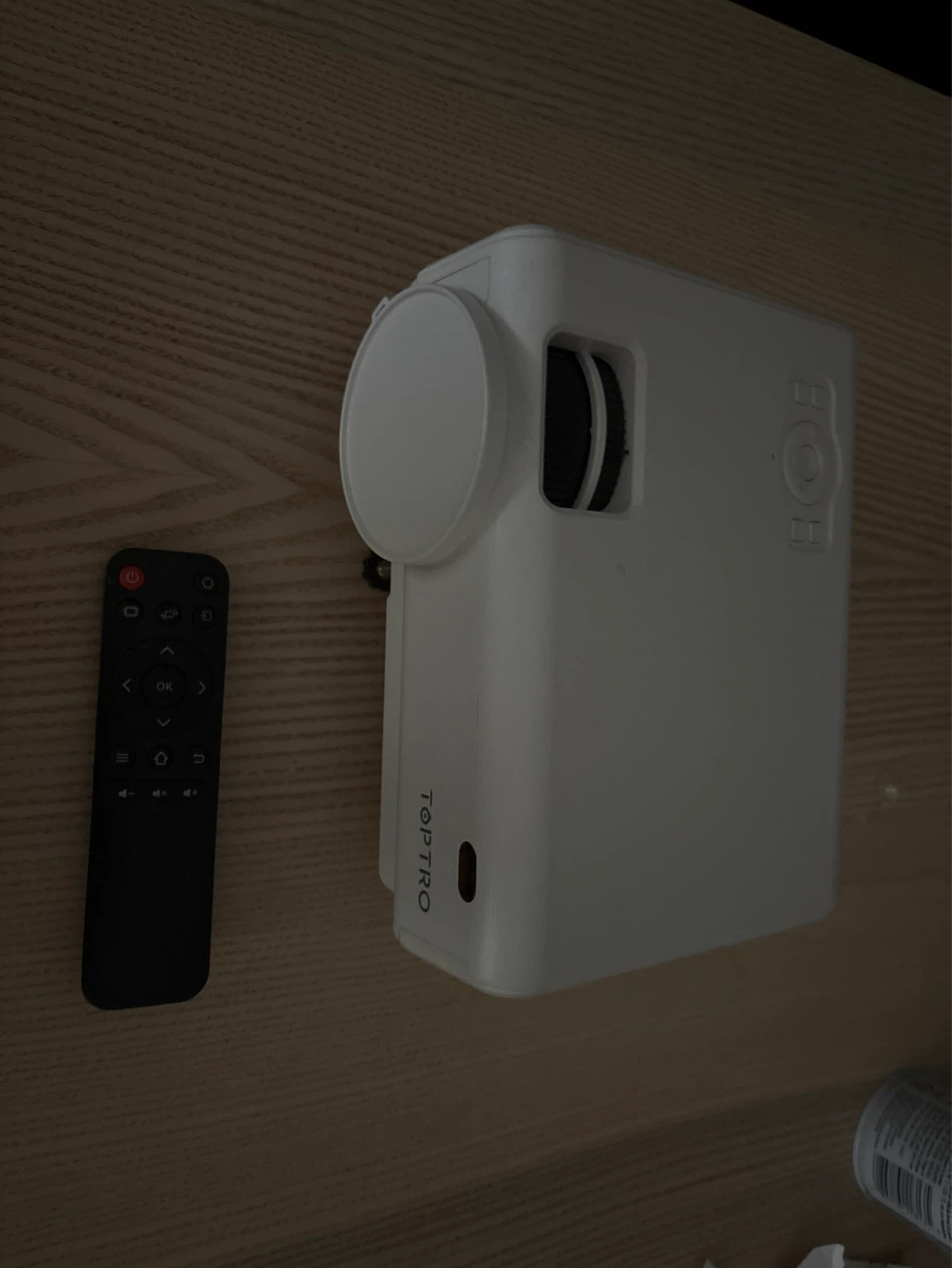 TOPTRO Mini Projector with Remote