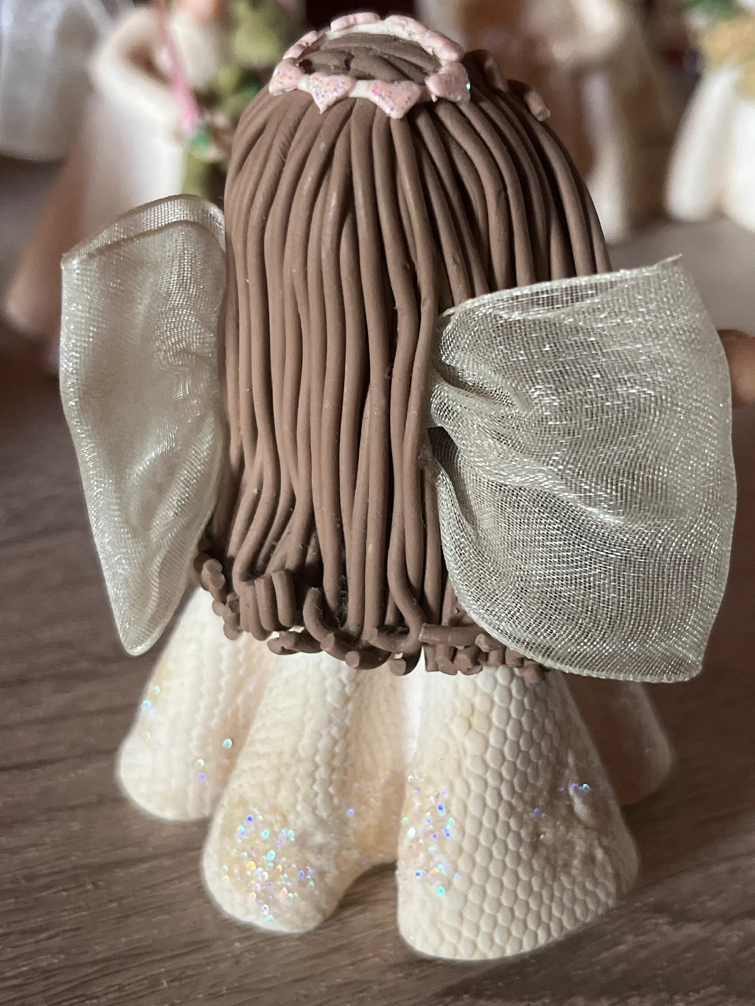 Angel Figurine with Hearts - photo 4