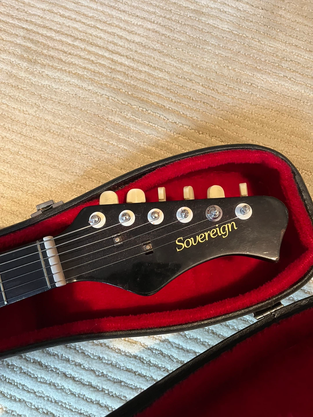 Harmony Sovereign Electric Guitar - photo 3