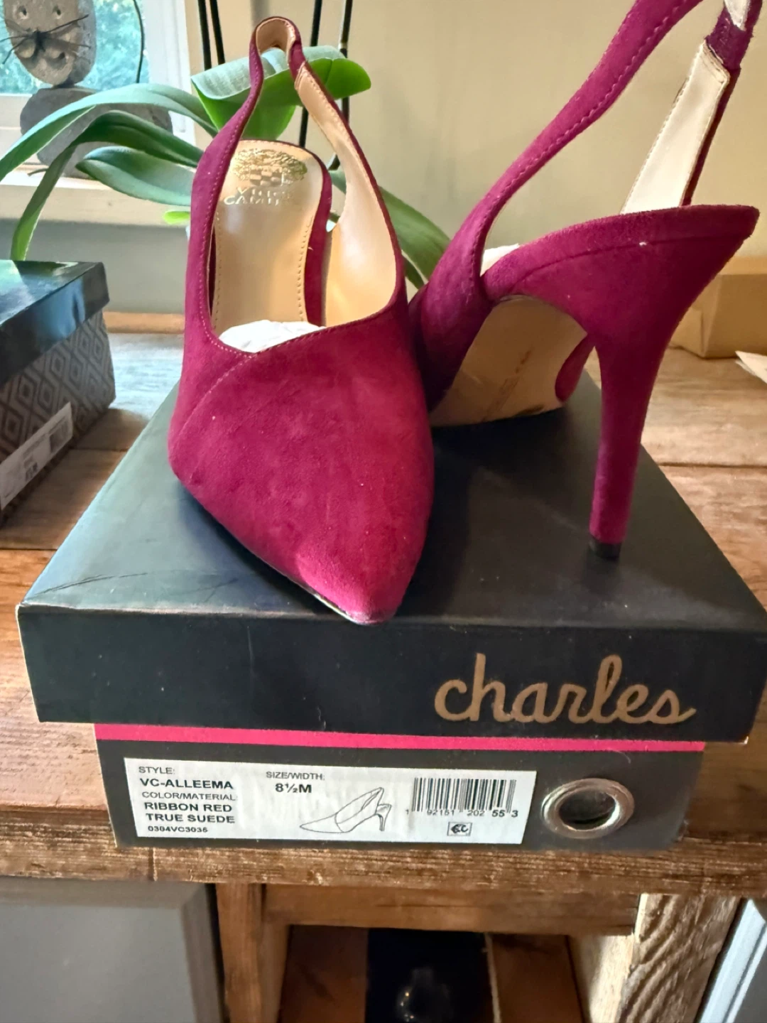 Vince Camuto Women's Ribbon Red Suede Slingback Heels Size 8.5M - photo 2