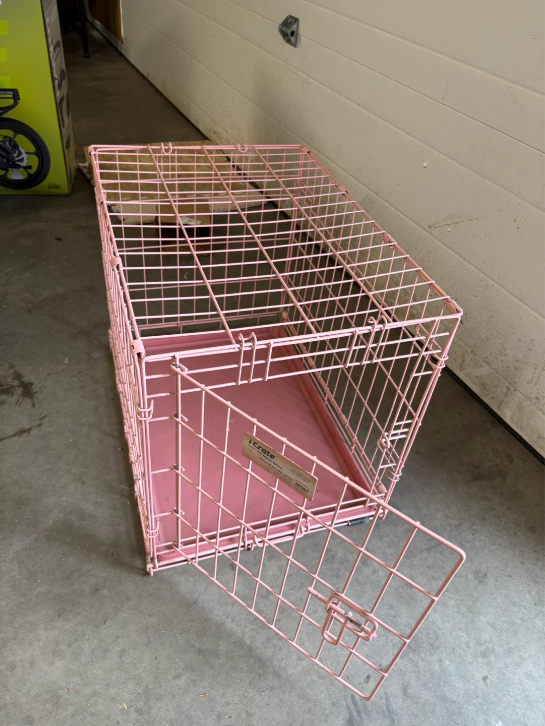 iCrate "Pretty in Pink" Fashion Edition Dog Crate