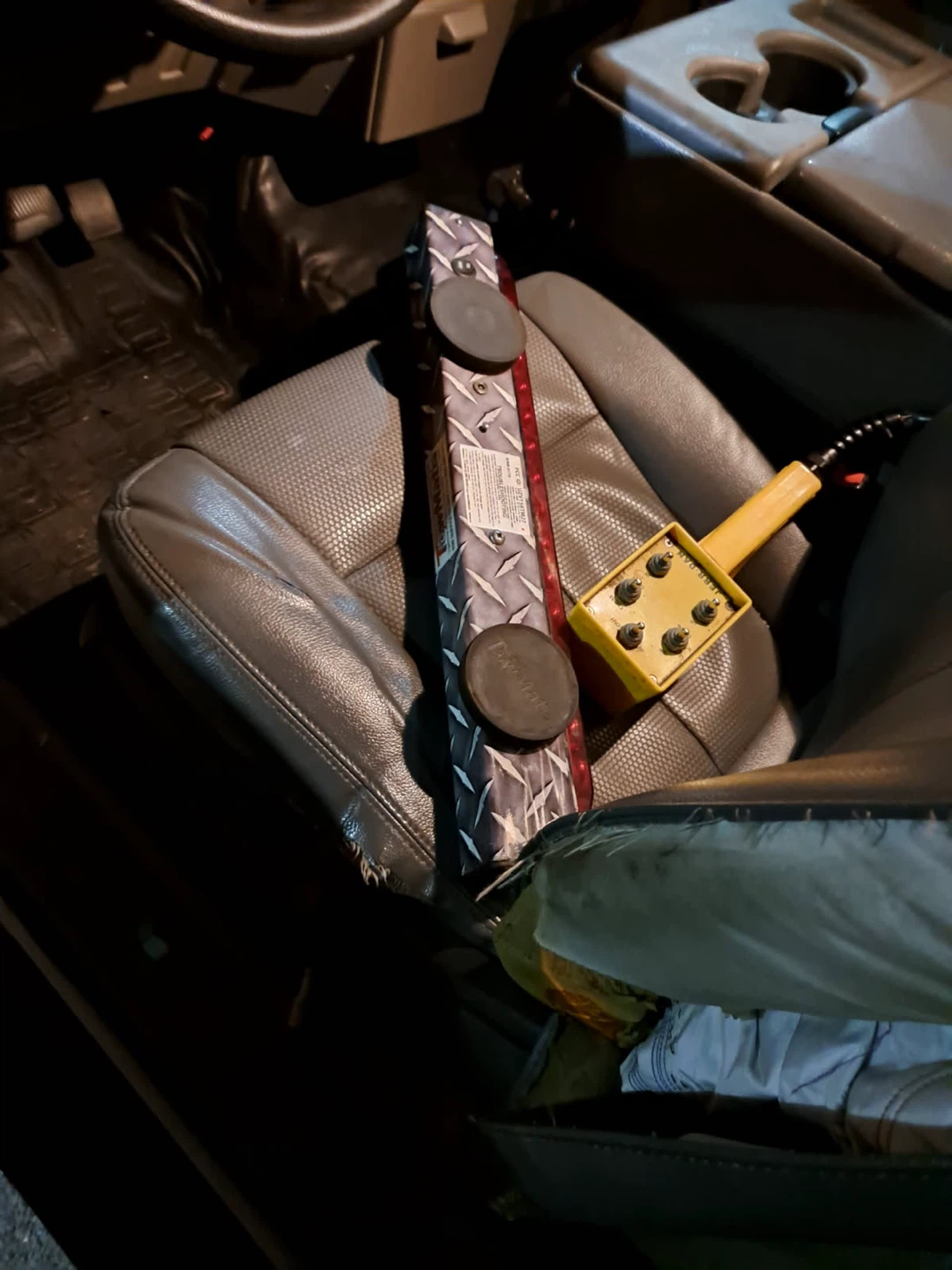2008 Ford F450 Super Duty Tow Truck - photo 3