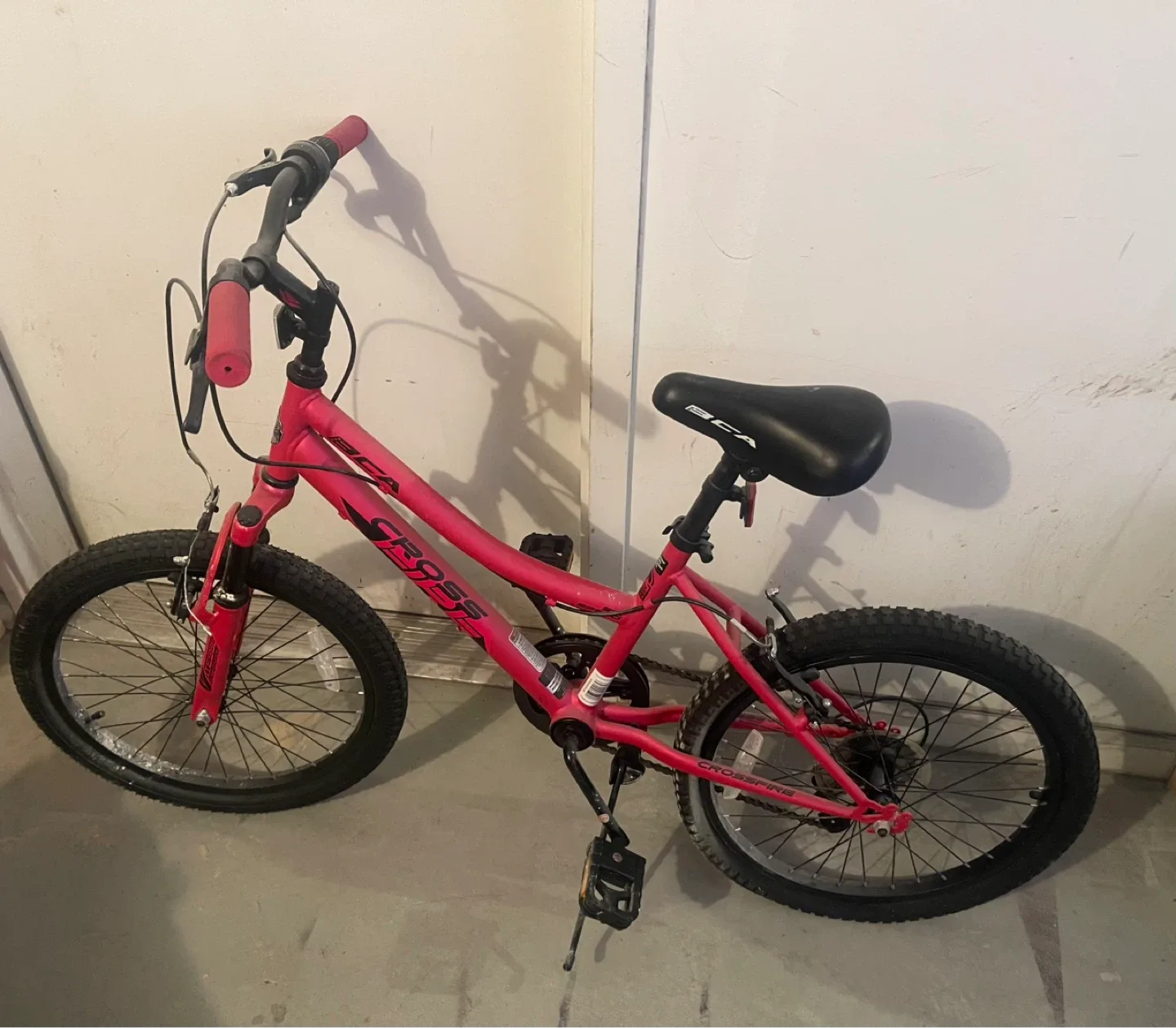 BCA Crossfire 20" 6-Speed Girl's Mountain Bike