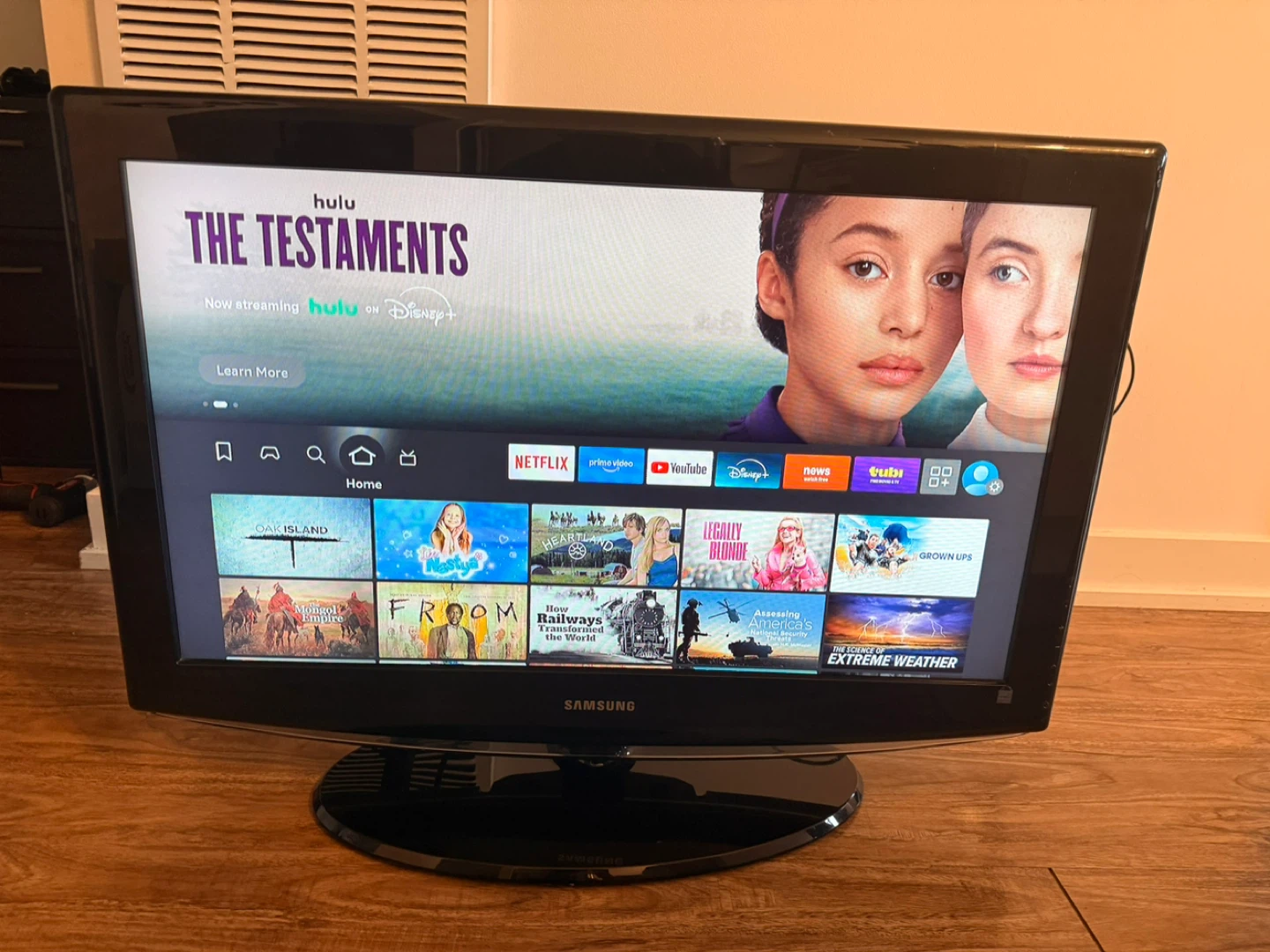 Samsung 32" Television