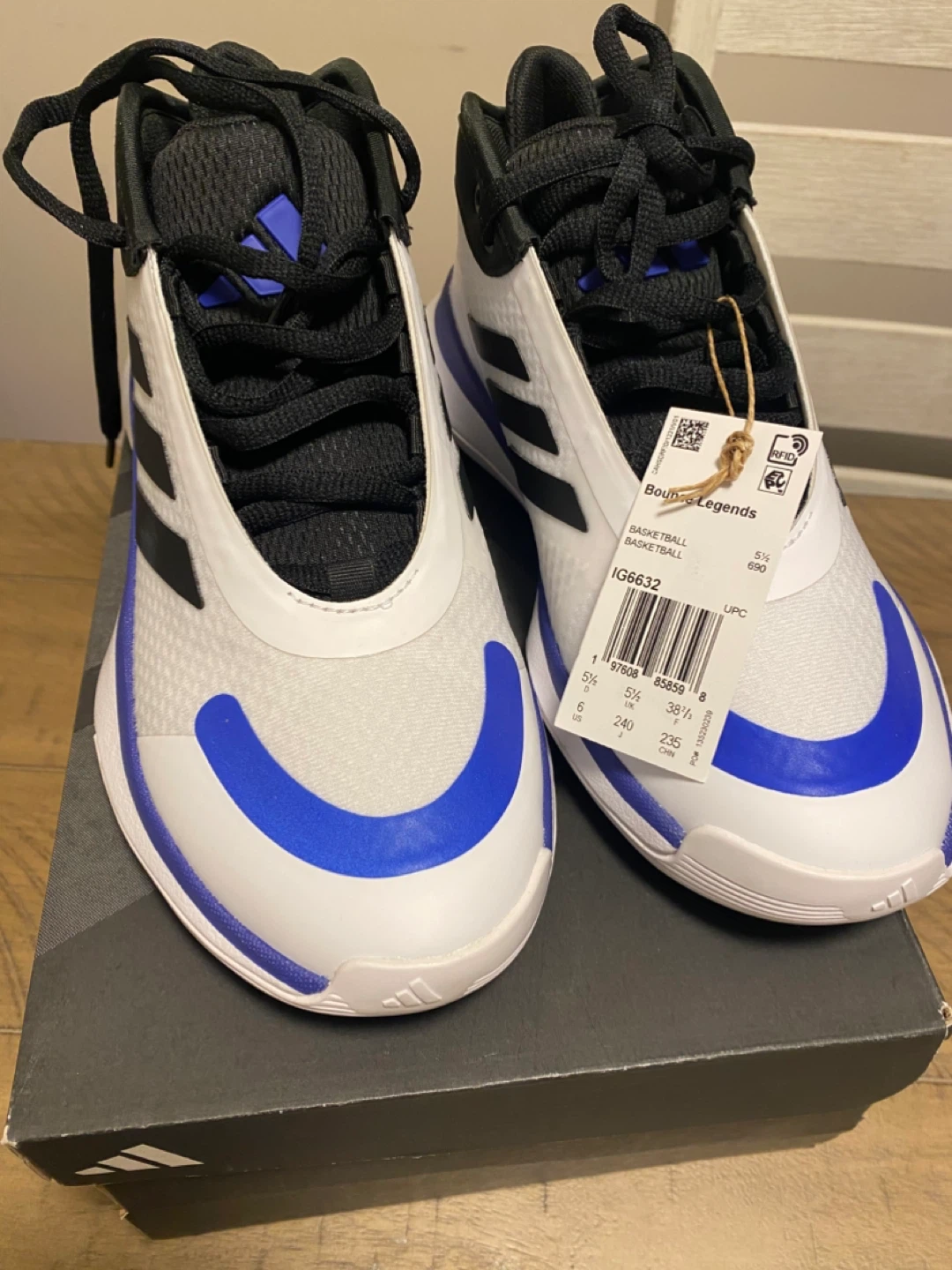 Adidas Bounce Legends Basketball Shoes - White/Blue - US Size 6 - photo 4