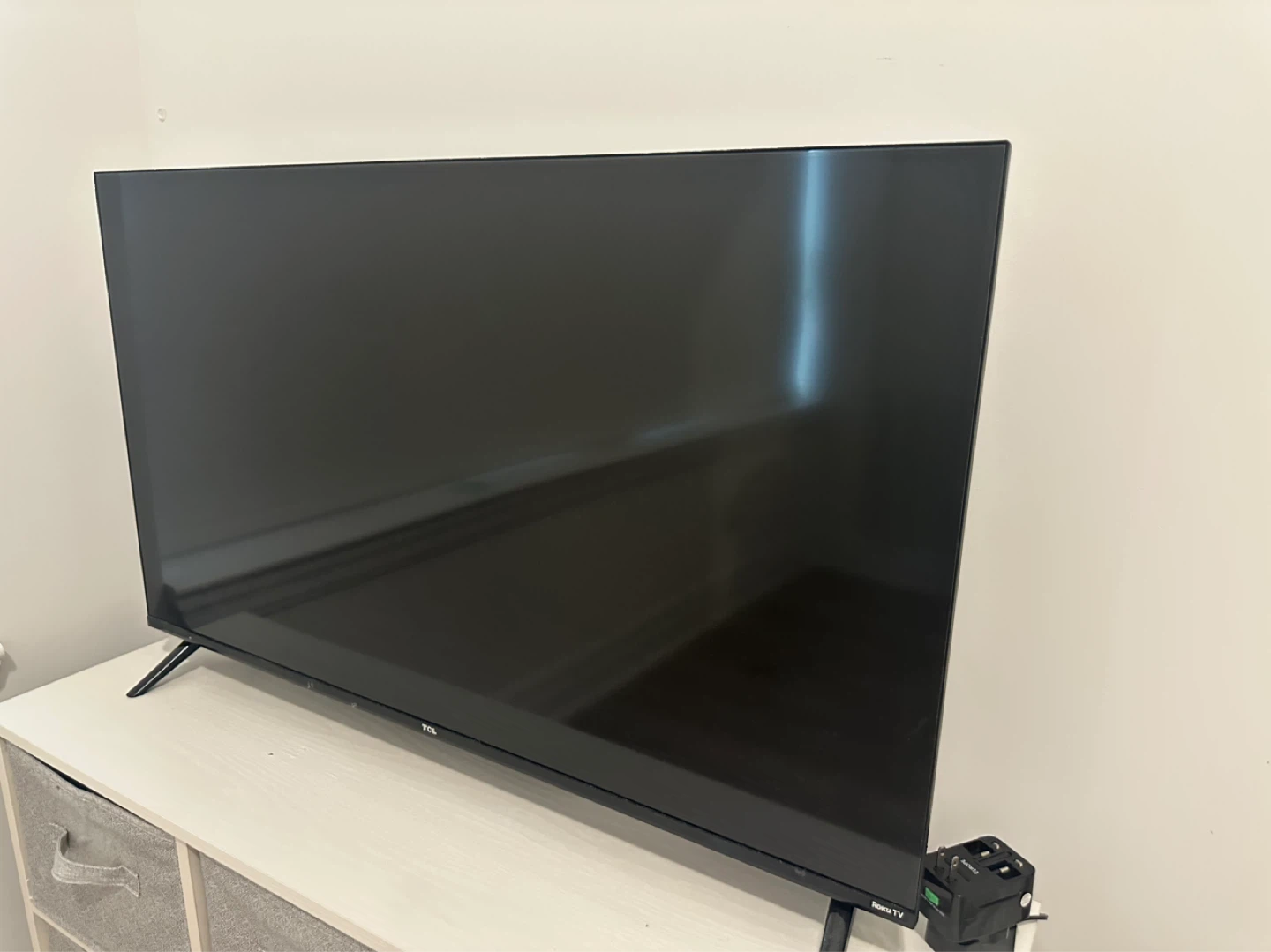 TCL 40” Roku Smart TV