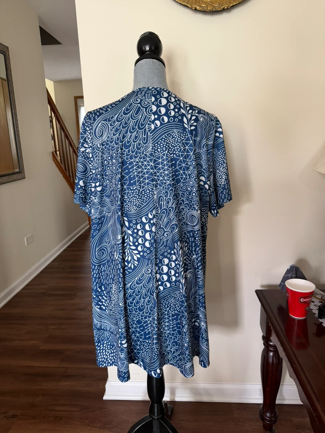 Fashion Classic Blue White Swirl Pattern Tunic Top - photo 3