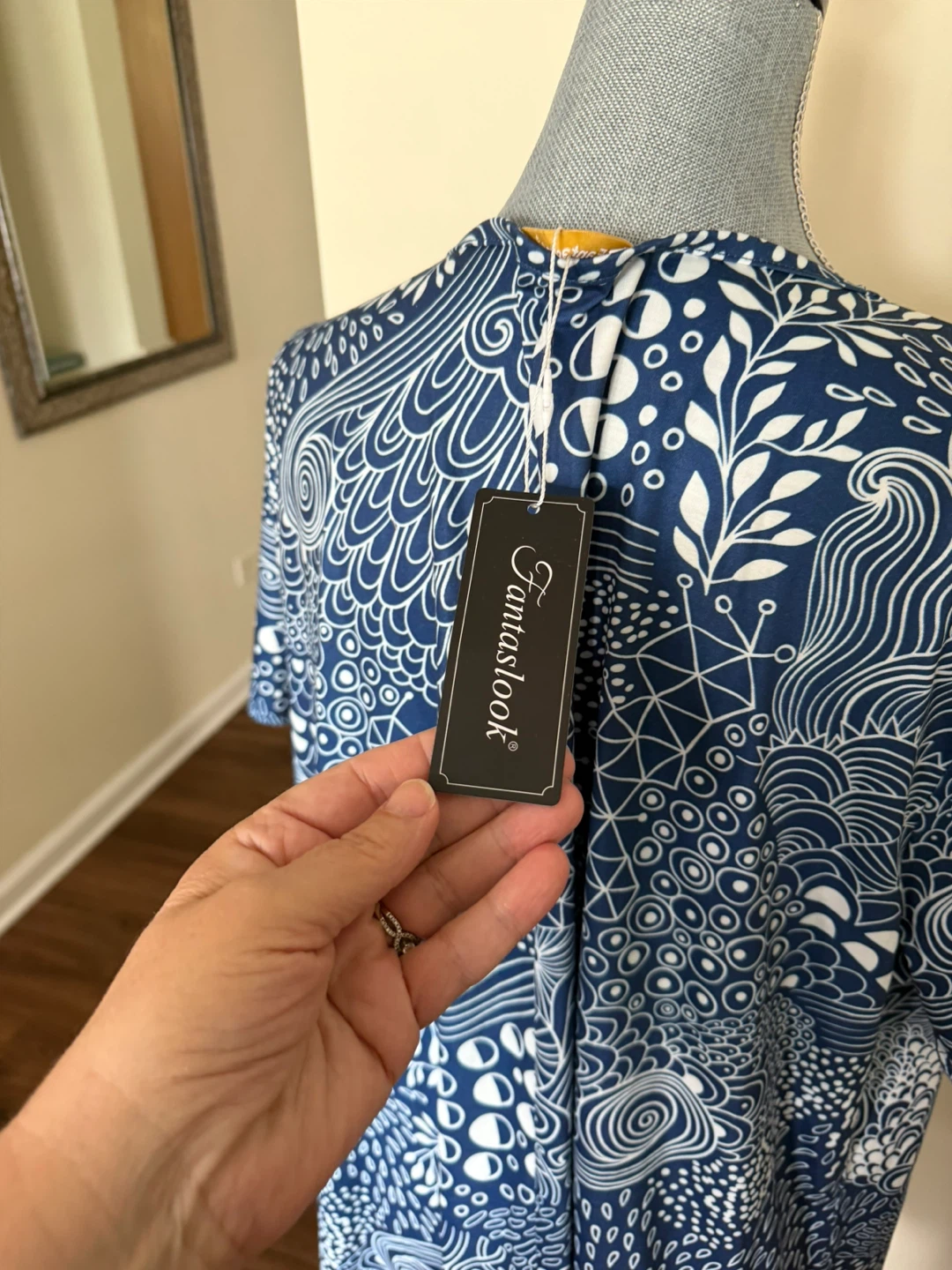 Fashion Classic Blue White Swirl Pattern Tunic Top - photo 5