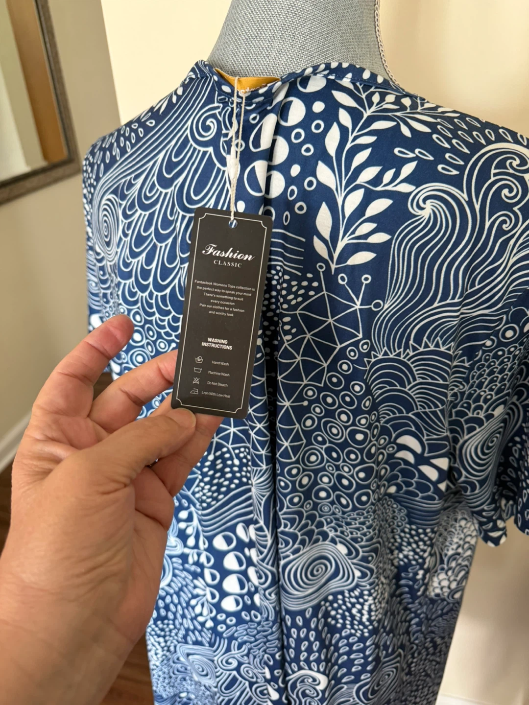 Fashion Classic Blue White Swirl Pattern Tunic Top - photo 4