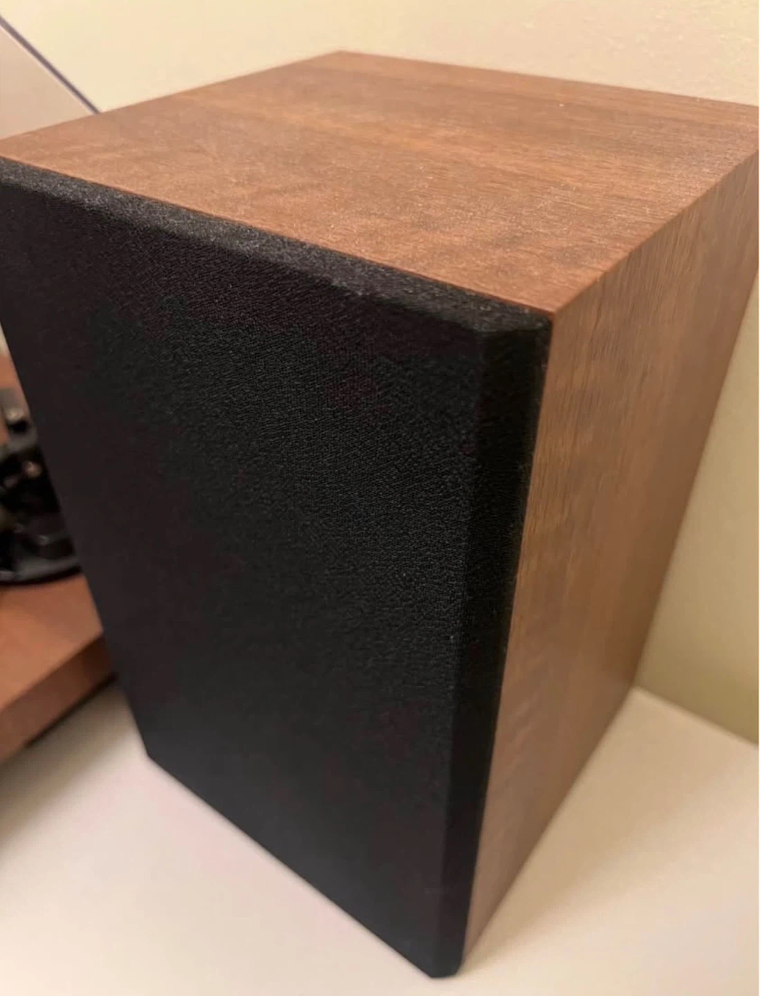 Vinyl Record Player + 2 Speakers - photo 3