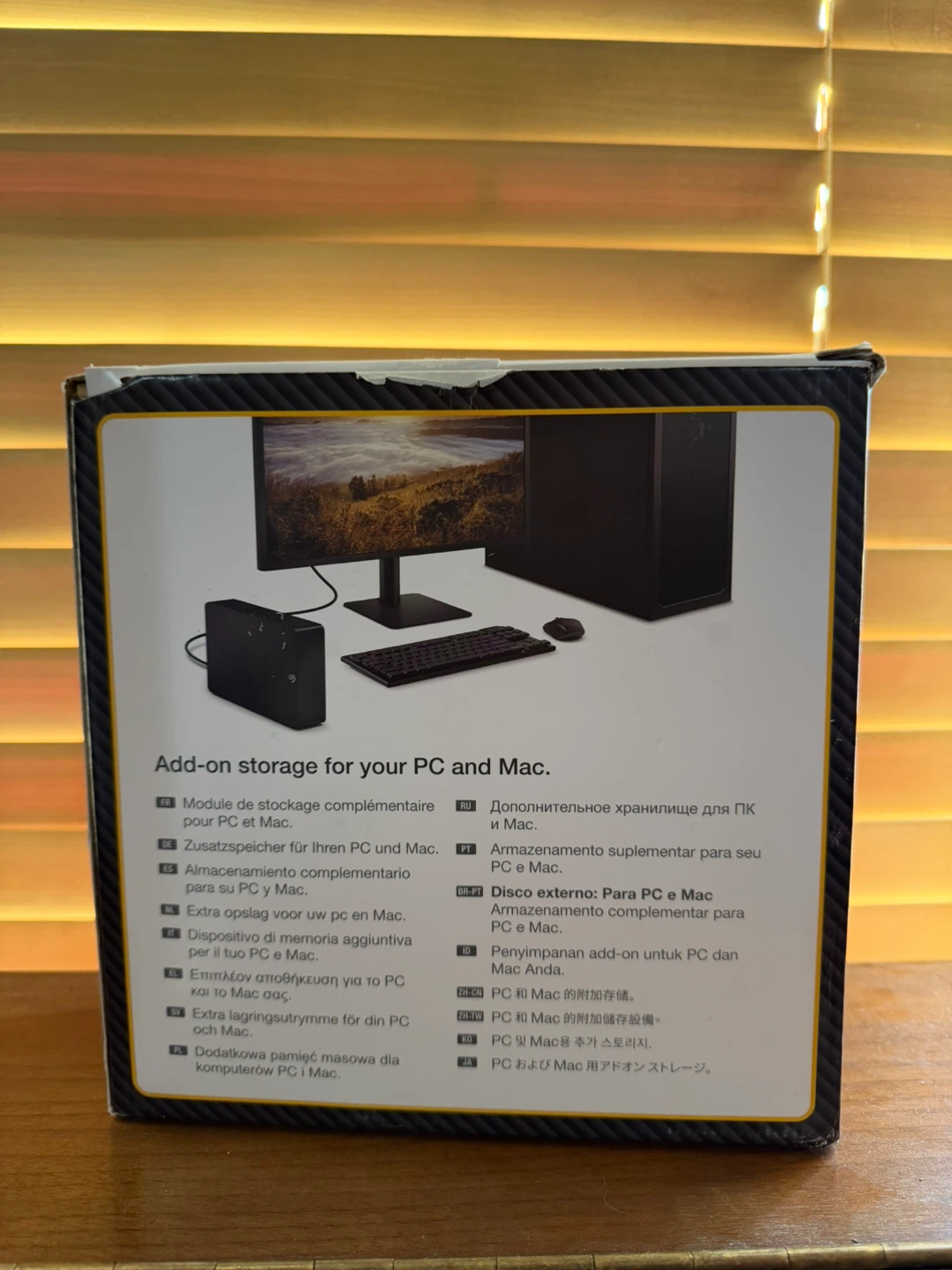 Seagate Expansion 8 TB HDD External Drive - photo 2