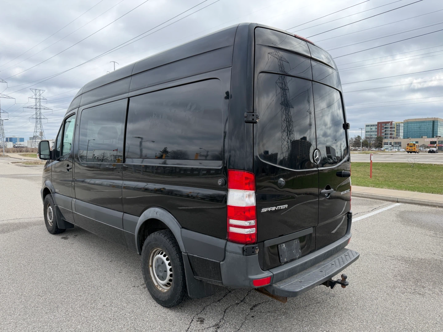 Black Mercedes-Benz Sprinter 2500 Cargo Van - photo 3